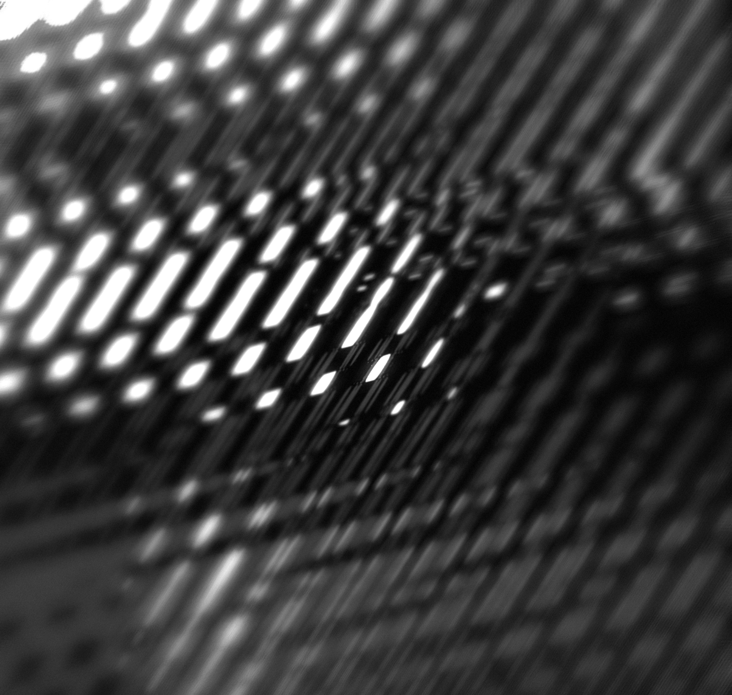 Always the same artwork: diagonal layers of reflected light